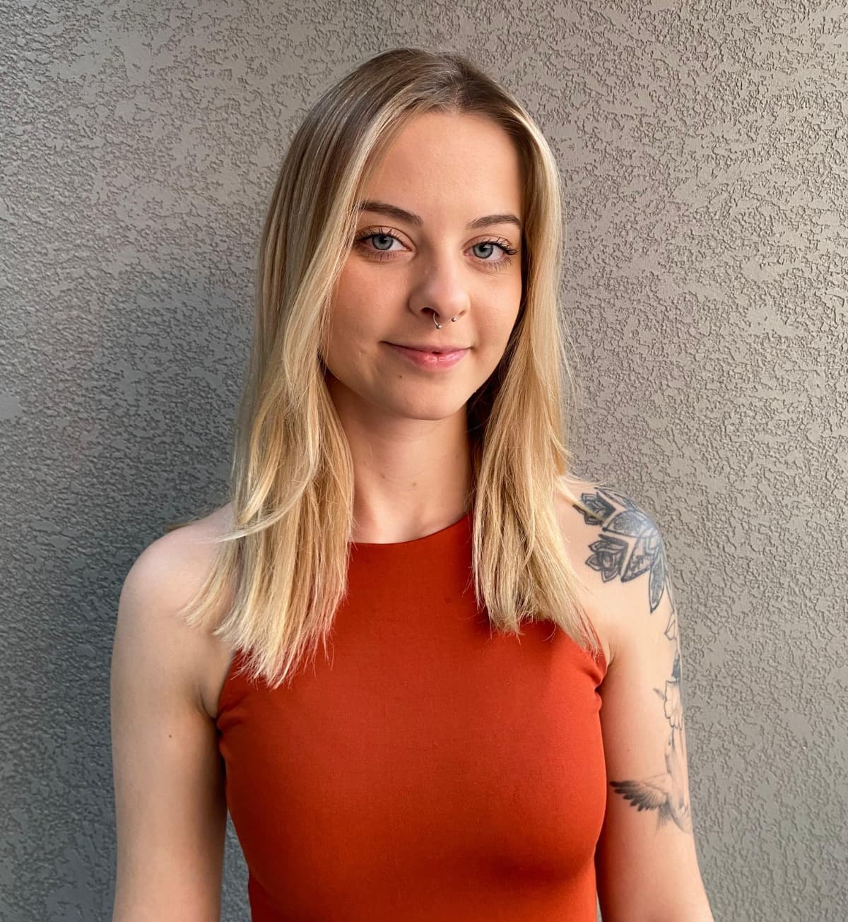 Izabella Lange, psicóloga clínica com abordagem psicanalítica (CRP 08/4224)